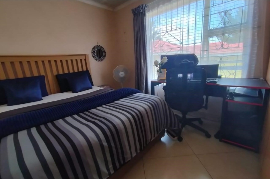 2 Bedroom Property for Sale in Amalinda Eastern Cape